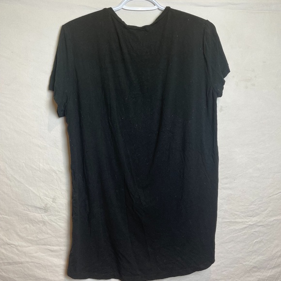 Retroluxe "Goodbye 2020' graphic round neck t-shirt - Picture 4 of 5